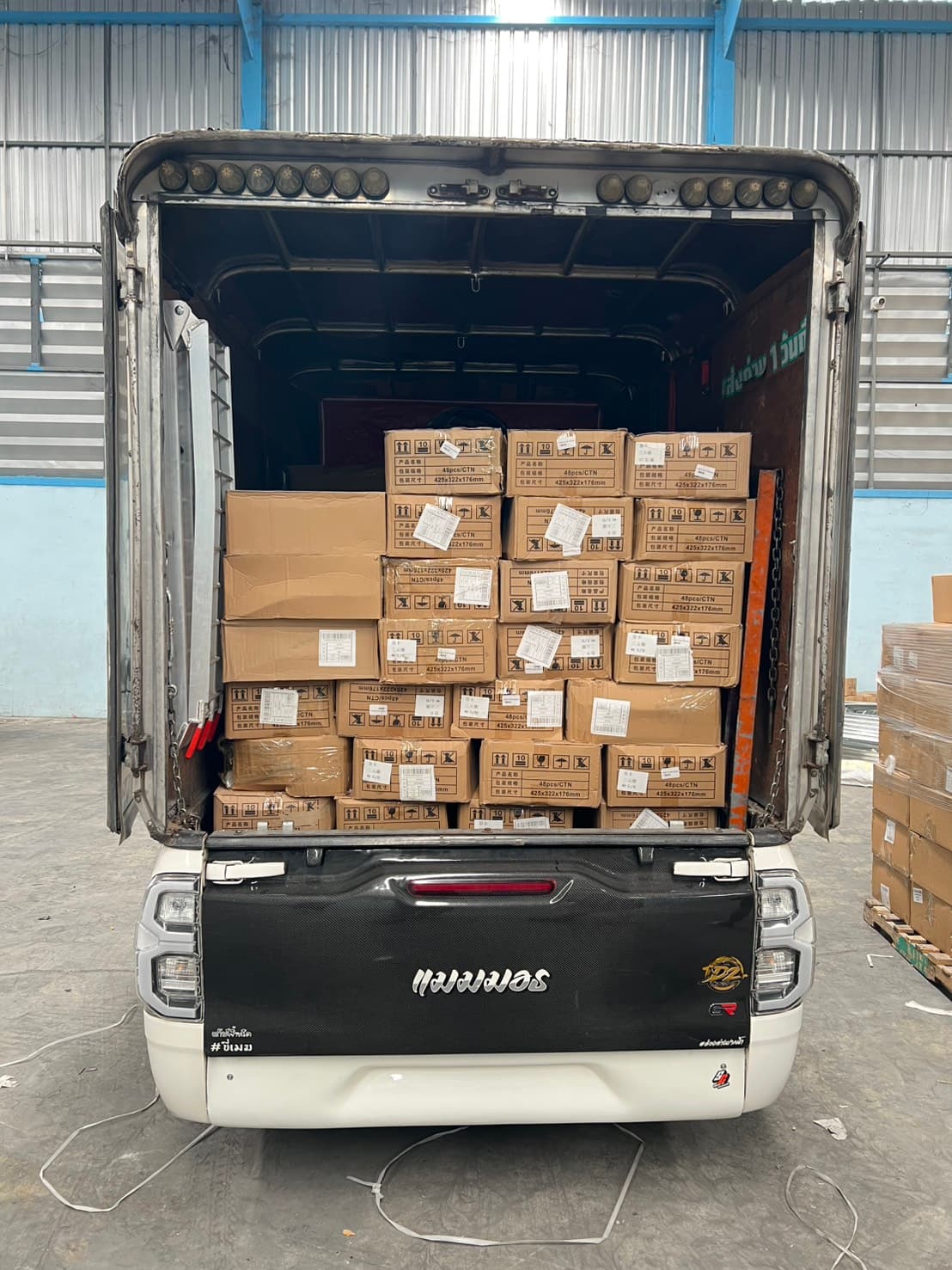 การเตรียมกล่องพัสดุและสัมภาระสำหรับการขนย้ายคอนโดมิเนียมและอพาร์ตเมนต์