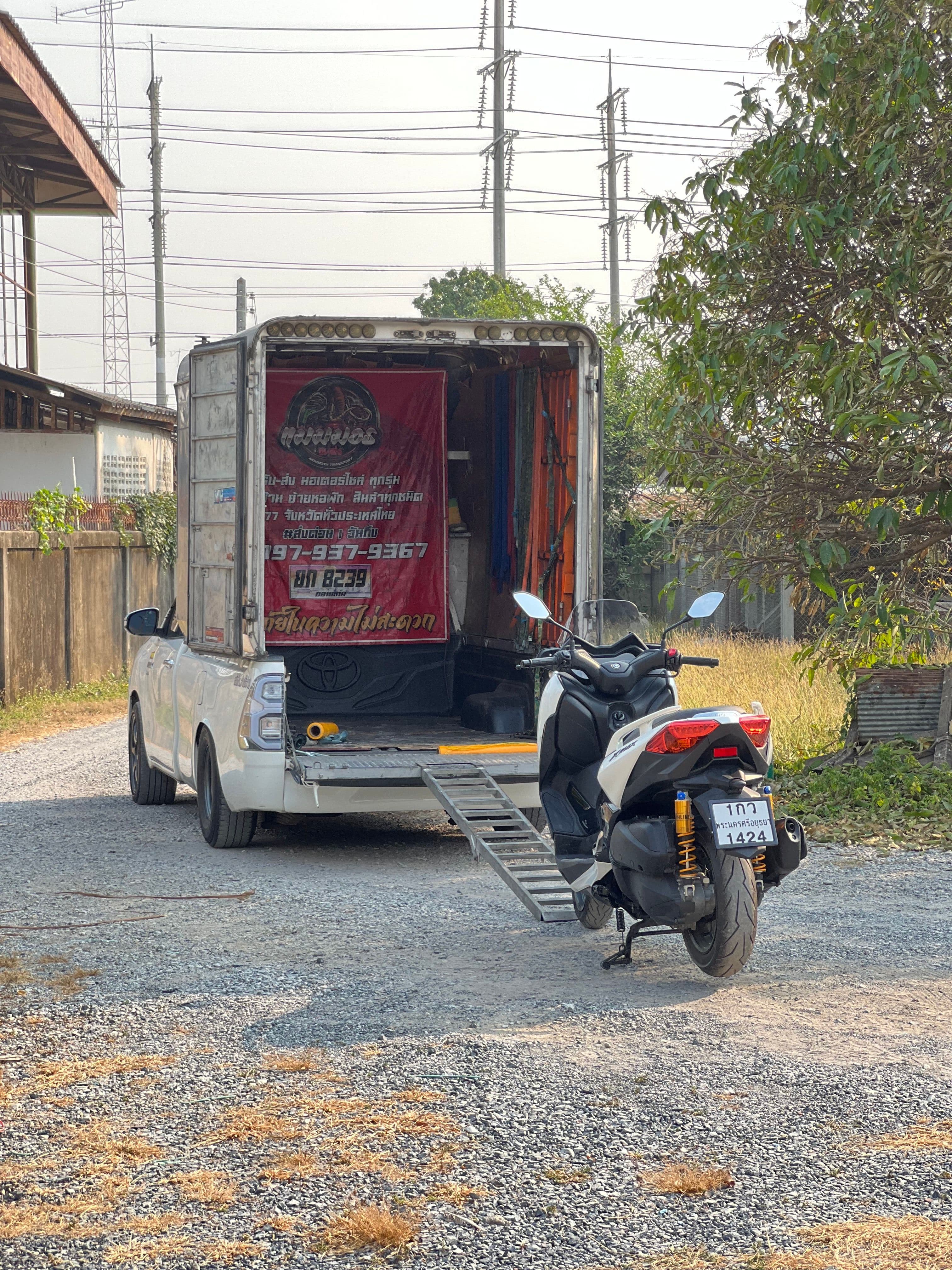 รถกระบะตู้ทึบรับจ้าง Kpk789 Transport พร้อมให้บริการขนย้าย 24 ชั่วโมง